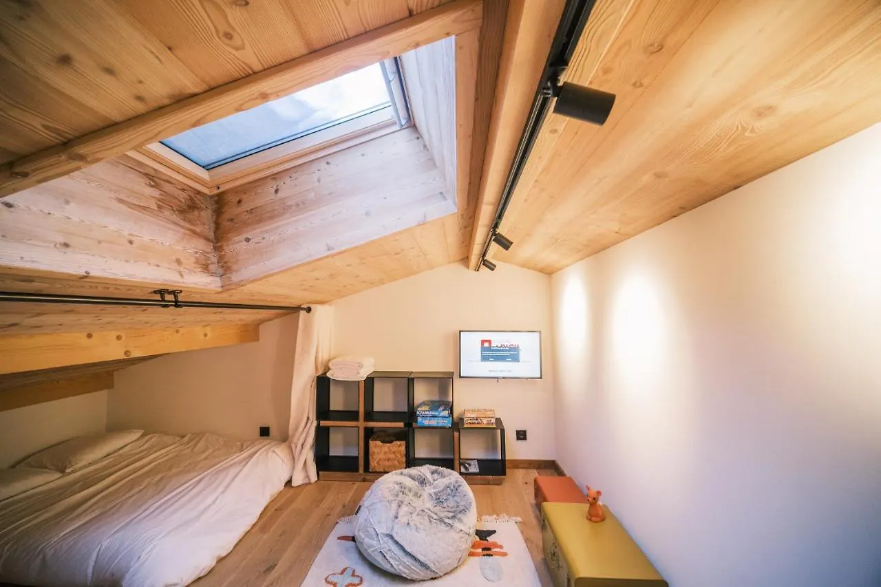 Loft Zodiak -Centre Ville , 5 Chambres+ Vue Les Houches Apartment
